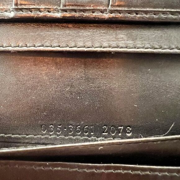 Authentic Gucci Long Wallet  - Picture 5 of 6